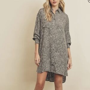 Dress Forum Gray Floral Button Up Long Sleeve Maternity Shirt Dress - Size S